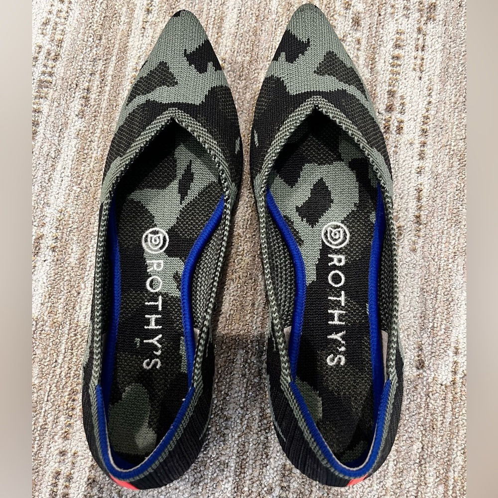 Rothy’s The Point Olive Green, Sz 7